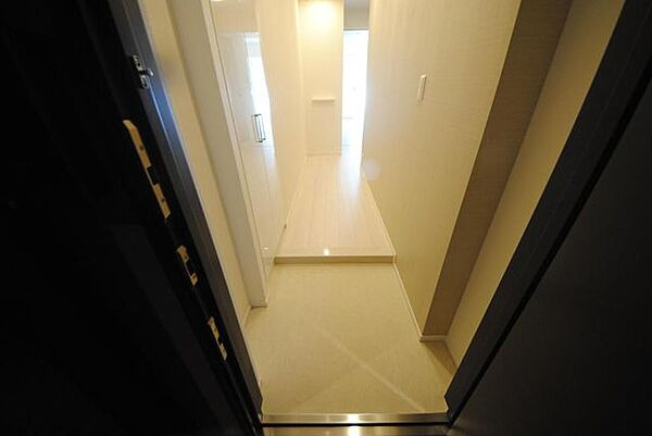 玄関　別タイプ部屋　参考写真です