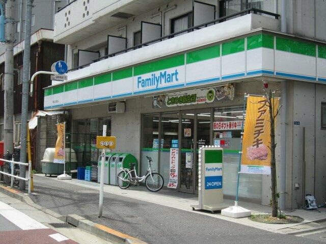 コンビニ　ファミリーマート新宿上落合店（コンビニ）まで291m