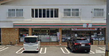 コンビニ　セブンイレブン 碧南塩浜町店（コンビニ）まで565m