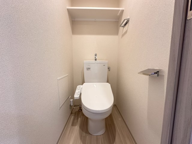 トイレ　同一タイプです。