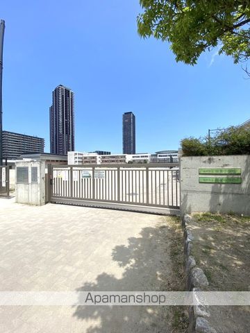 小学校　福岡市立小学校照葉北小学校（小学校）まで404m