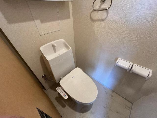 トイレ　シャワー付トイレ