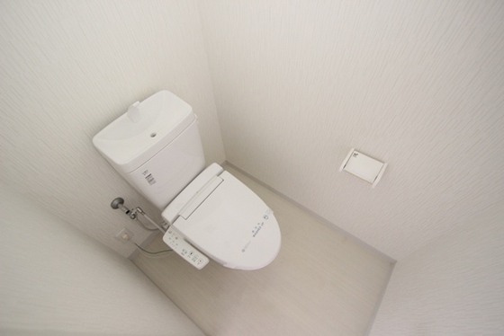 トイレ　※別部屋の写真です
