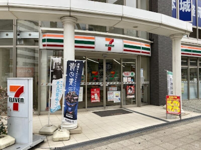 コンビニ　セブンイレブン大阪境川1丁目店（コンビニ）まで217m
