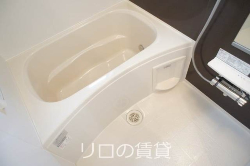 バス・シャワールーム　同型