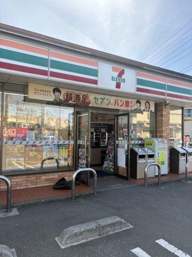 コンビニ　セブンイレブン 相模原高根1丁目店（コンビニ）まで116m