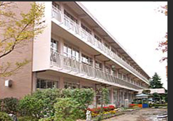 小学校　富里市立富里小学校（小学校）まで1050m