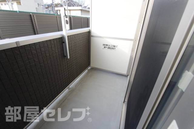 バルコニー　※モデルルーム参照　実物とは異なります
