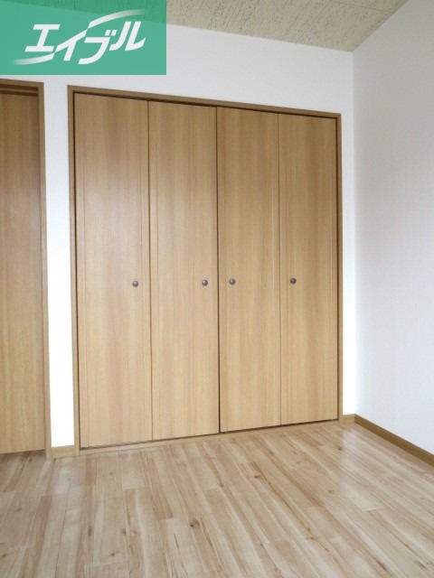収納　ウォシュレット