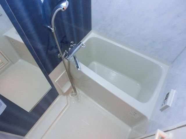 バス・シャワールーム　NULL