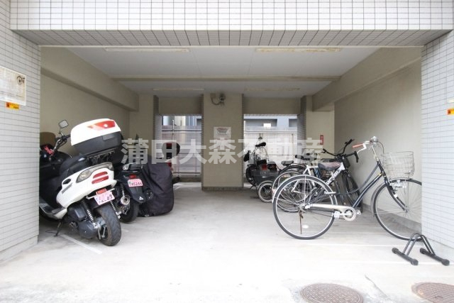 その他共有部分　バイク置き場　駐輪場　空き状況等詳細はお問合せください。