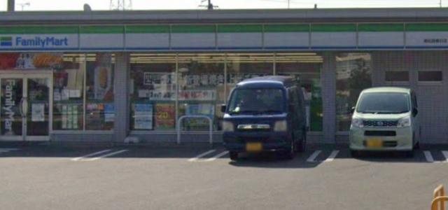 コンビニ　ファミリーマート高松西春日店（コンビニ）まで381m