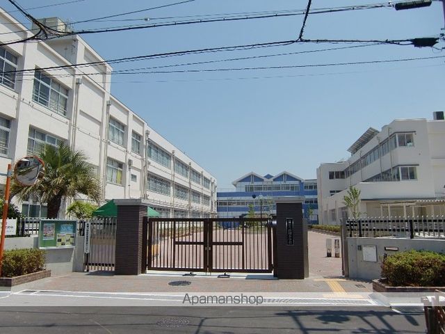 小学校　高槻小学校（小学校）まで550m