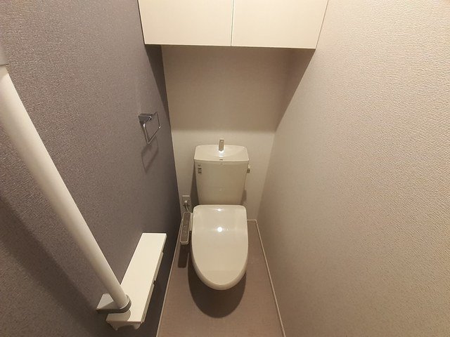 玄関　落ち着いた玄関です