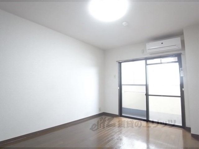 居室・リビング　７．５のお部屋です。