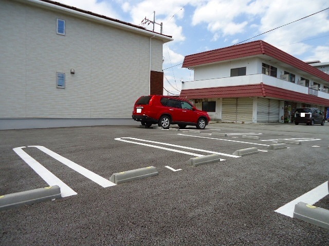 駐車場　配置図