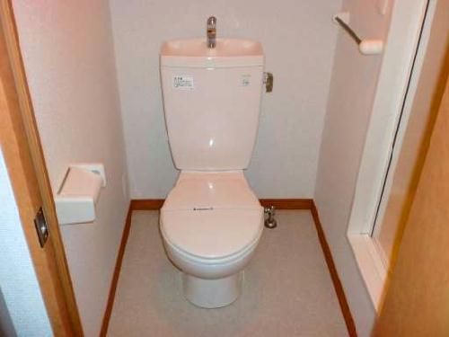レオパレス瑞江IIIのトイレ写真