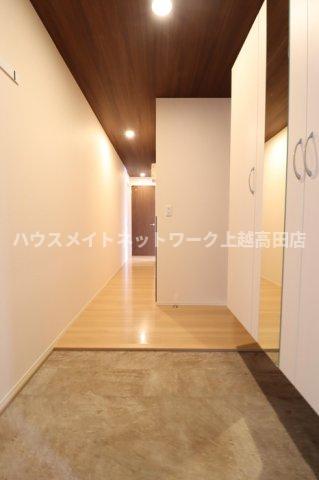 玄関　玄関（参考ルミナーレ205室内写真）