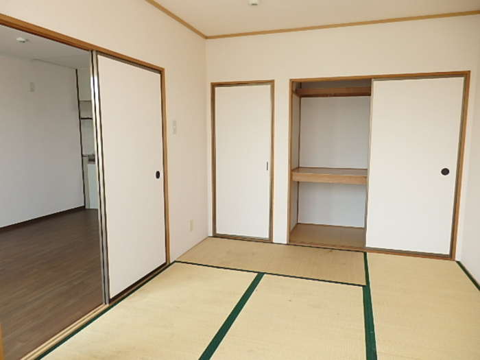 ハイツコイケIIの内装写真
