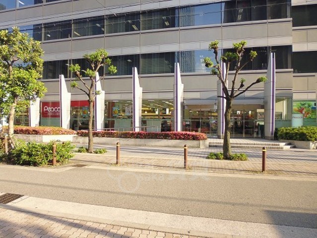 スーパー　マックスバリュエクスプレス　西梅田店（スーパー）まで199m