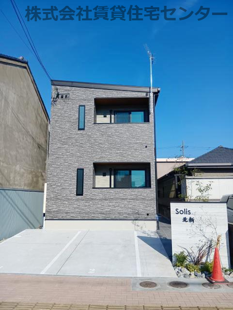 Solis北新の外観写真