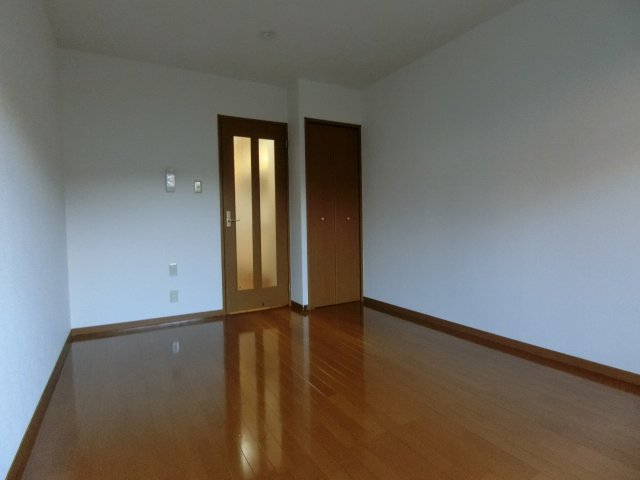 ポプラーレキシダの居間写真