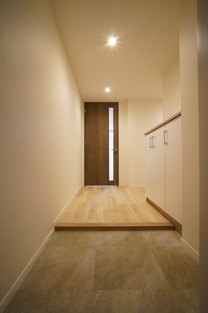 玄関　玄関※別部屋参考写真