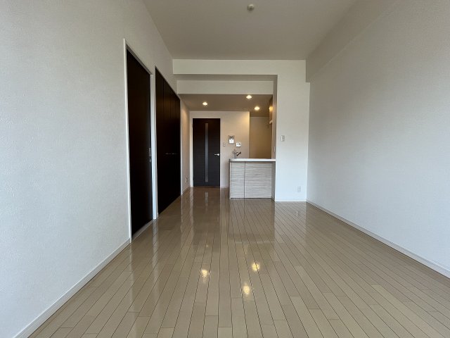 その他部屋・スペース　広くて明るい寝室