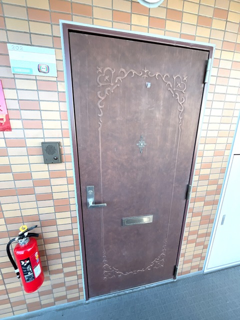 玄関　※他号室参照