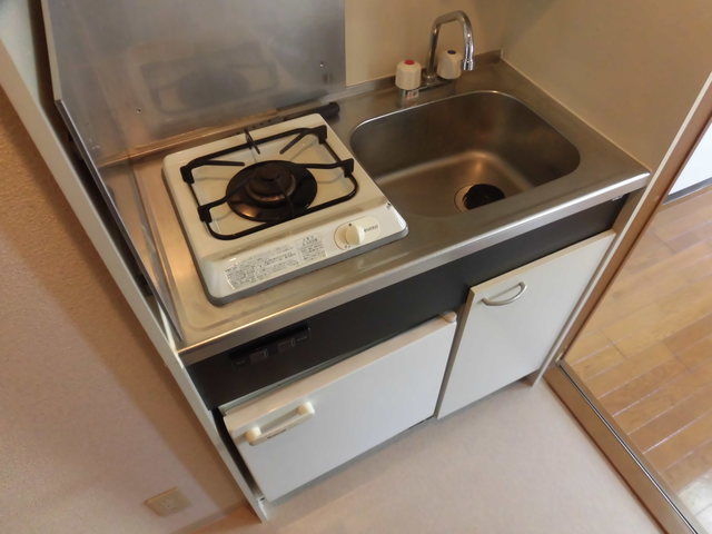 キッチン　1口ガスコンロ付きのキッチンです