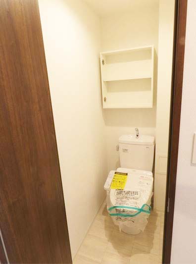 ＪＲ横須賀線 西大井駅 徒歩5分 5階建 築5年のトイレ写真