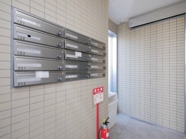 ＪＲ札沼線 八軒駅 徒歩5分 4階建 築19年の外観写真