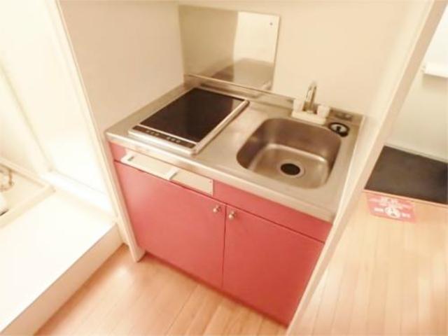 キッチン　ＩＨシステムキッチンで火を使わないので安心です