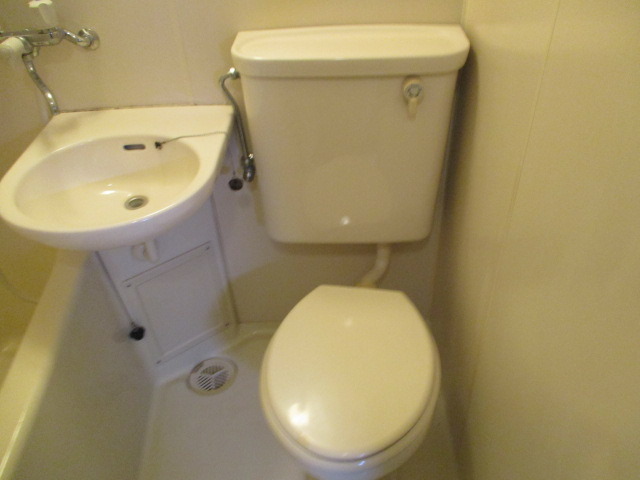 トイレ　きれいなトイレです