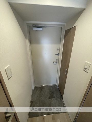 地下鉄長堀鶴見緑地線 谷町六丁目駅 徒歩10分 14階建 築1年の玄関写真