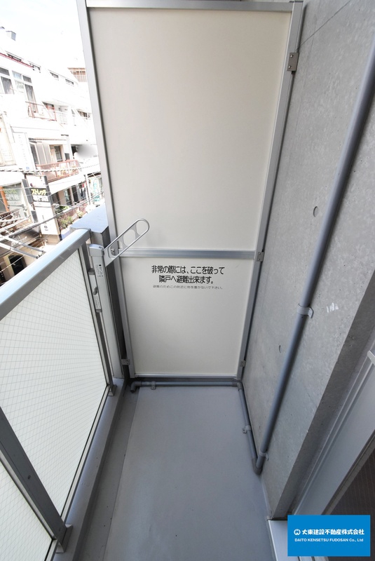 バルコニー