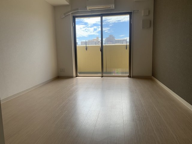 その他部屋・スペース　落ち着いて過ごせるお部屋なので、寝室にいかがでしょうか