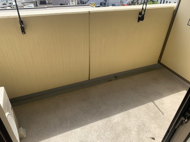 バルコニー　広々としたバルコニーです