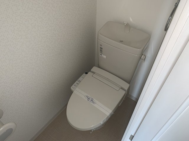 トイレ　トイレもきれいです