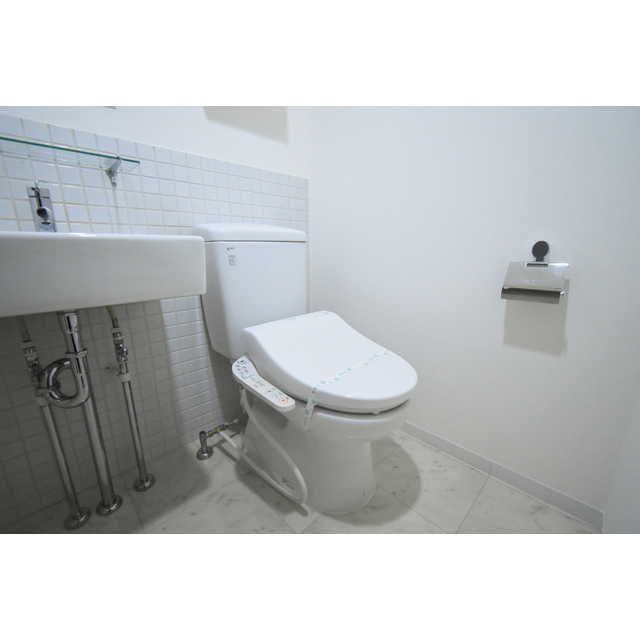 トイレ　トイレもきれいです