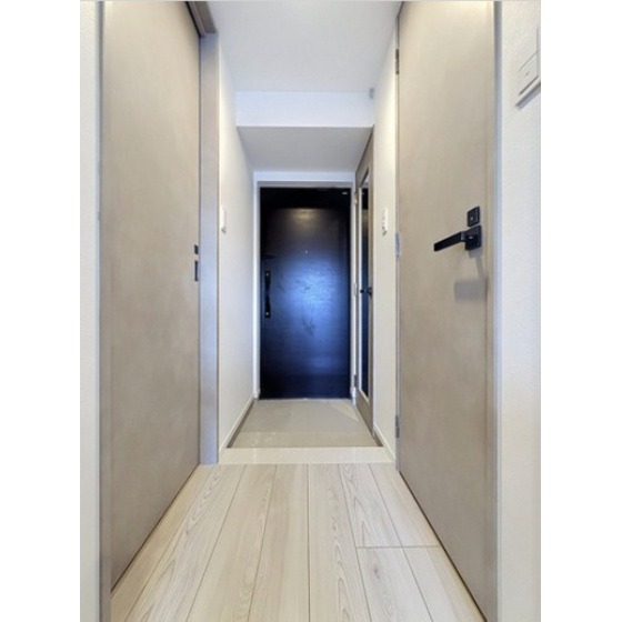 S-RESIDENCE博多駅東awesomeの玄関写真