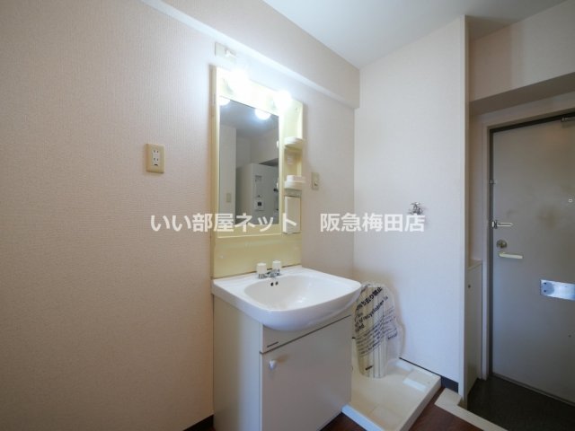 洗面設備　※写真は反転タイプ※