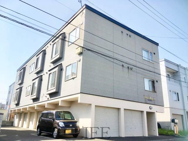 建物外観　まだまだ築浅