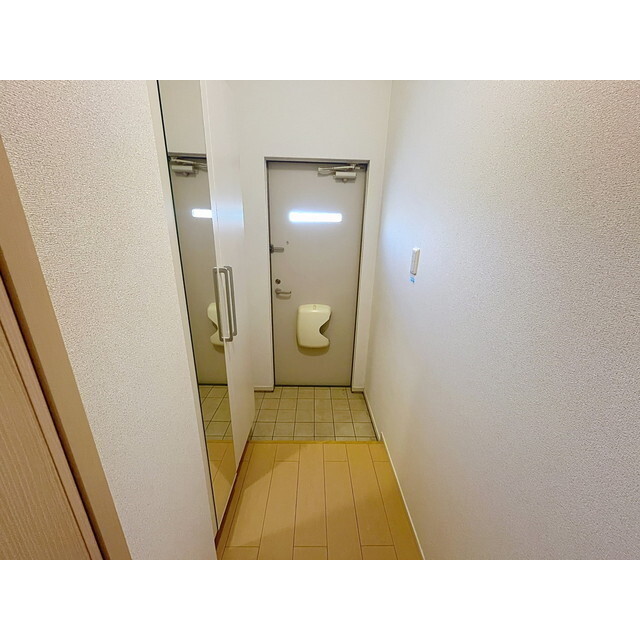 コーポKAJIYA Aの玄関写真