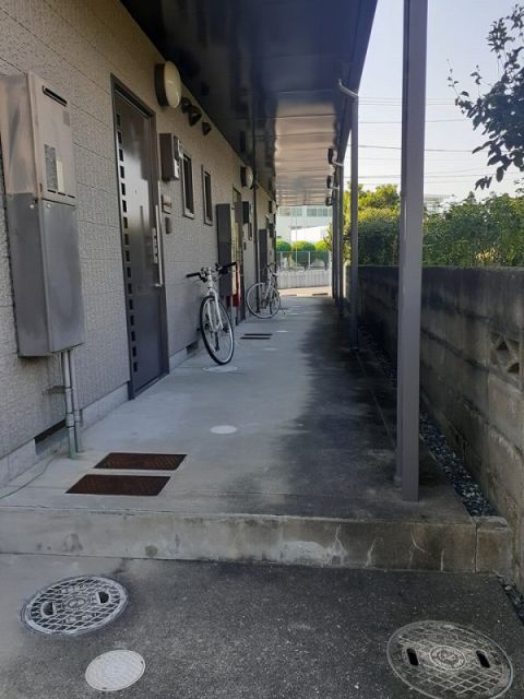 シューレ西三城の外観写真