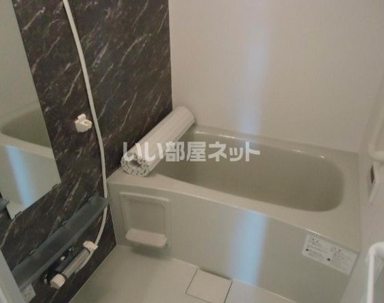 ＪＲ東北本線 郡山駅 徒歩27分 2階建 築10年の風呂写真