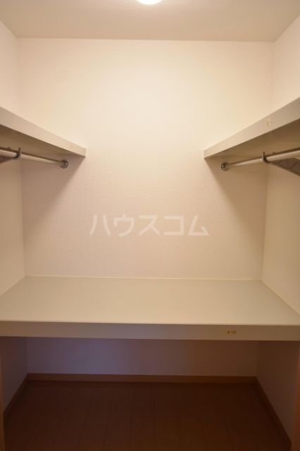 リビングタウン三橋の内装写真