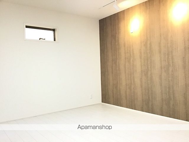 京阪本線 西三荘駅 徒歩7分 3階建 築5年の居間写真