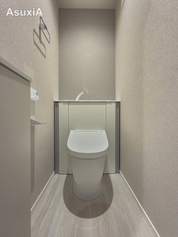 トイレ　同タイプ間取りの別部屋写真です。