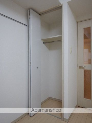 都営浅草線 日本橋駅 徒歩2分 10階建 築23年の内装写真